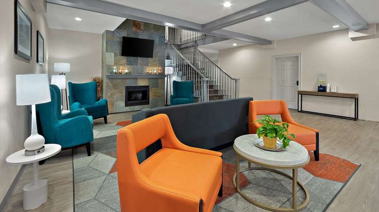 Comfort Inn & Suites Santee, SC Lobby