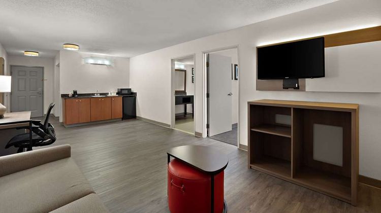 Comfort Inn & Suites Santee, SC Suite
