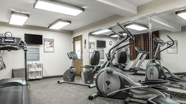 <b>Quality Inn Health</b>. Images powered by <a href="https://iceportal.shijigroup.com/" title="IcePortal" target="_blank">IcePortal</a>.