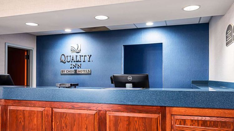 Quality Inn Lobby