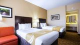 <b>Quality Inn Room</b>. Images powered by <a href="https://iceportal.shijigroup.com/" title="IcePortal" target="_blank">IcePortal</a>.