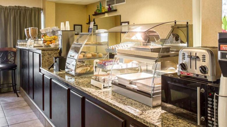 <b>Clarion Inn Restaurant</b>. Images powered by <a href="https://iceportal.shijigroup.com/" title="IcePortal" target="_blank">IcePortal</a>.
