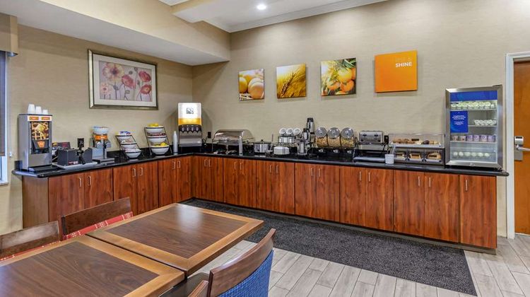 Comfort Inn & Suites Orangeburg Restaurant
