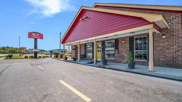 Econo Lodge Santee Exterior