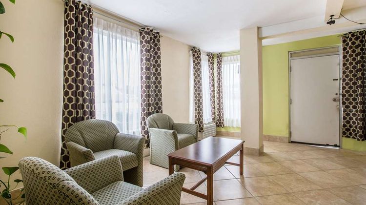 Rodeway Inn Laurens Lobby
