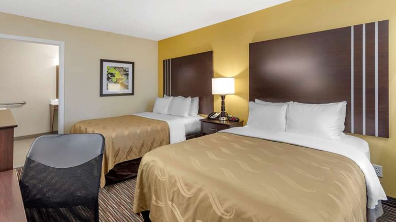 <b>Quality Inn Seneca Room</b>. Images powered by <a href="https://iceportal.shijigroup.com/" title="IcePortal" target="_blank">IcePortal</a>.