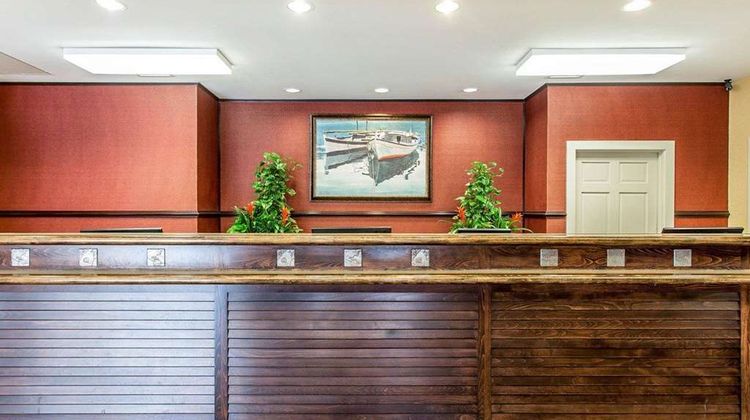 Harbour Lights Lobby