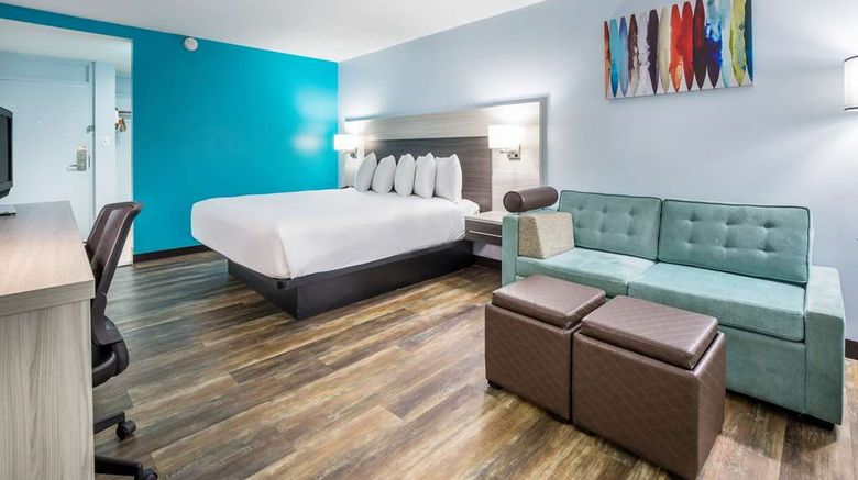 <b>Rodeway Inn Anderson Room</b>. Images powered by <a href="https://iceportal.shijigroup.com/" title="IcePortal" target="_blank">IcePortal</a>.