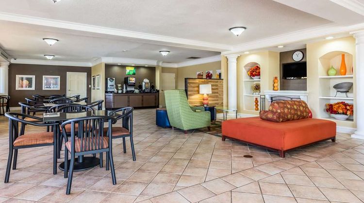 Quality Inn Anderson Lobby
