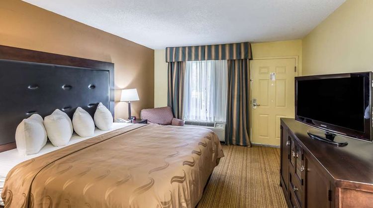 Quality Inn Anderson Room