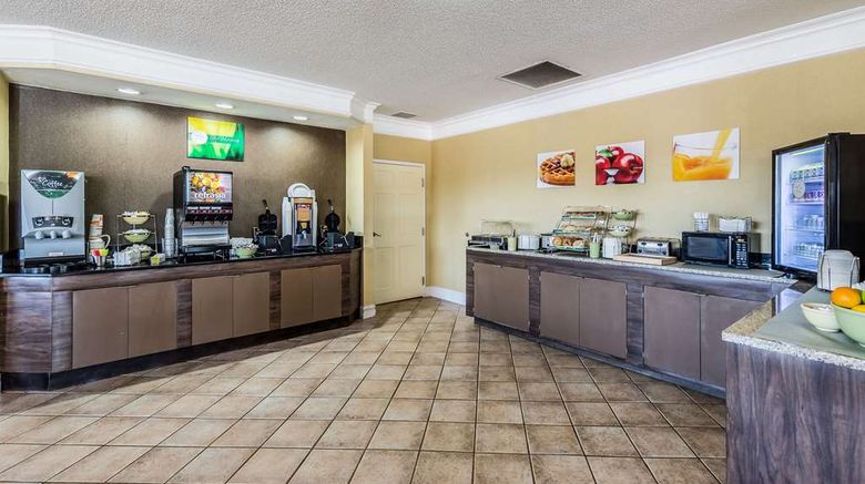 <b>Quality Inn Anderson Restaurant</b>. Images powered by <a href="https://iceportal.shijigroup.com/" title="IcePortal" target="_blank">IcePortal</a>.