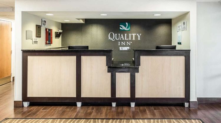 Quality Inn Walterboro Lobby
