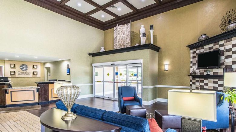 <b>Comfort Inn & Suites Greenwood Lobby</b>. Images powered by <a href="https://iceportal.shijigroup.com/" title="IcePortal" target="_blank">IcePortal</a>.