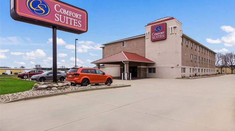 Comfort Suites Sioux Falls Mall District Exterior