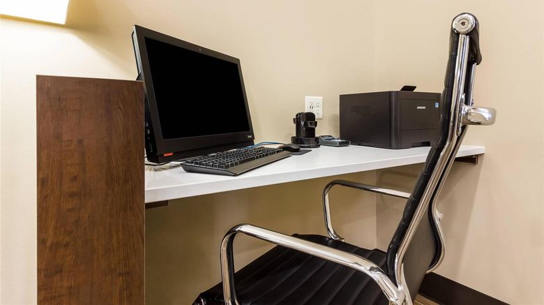 <b>Comfort Suites Sioux Falls Mall District Other</b>. Images powered by <a href="https://iceportal.shijigroup.com/" title="IcePortal" target="_blank">IcePortal</a>.