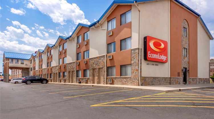 Econo Lodge Exterior