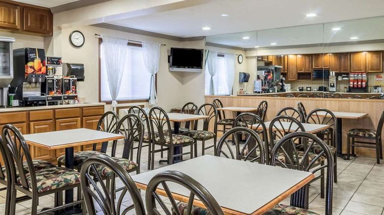 <b>Econo Lodge Sioux Falls North Restaurant</b>. Images powered by <a href="https://iceportal.shijigroup.com/" title="IcePortal" target="_blank">IcePortal</a>.