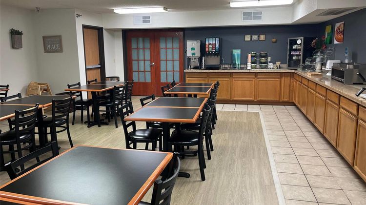 Quality Inn & Suites Restaurant