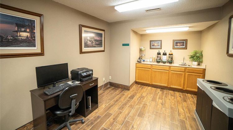 Quality Inn & Suites Other