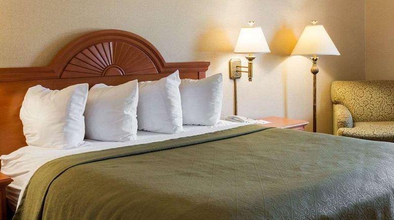 <b>Quality Inn Brookings Room</b>. Images powered by <a href="https://iceportal.shijigroup.com/" title="IcePortal" target="_blank">IcePortal</a>.
