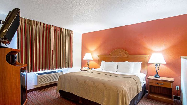 <b>Quality Inn Aberdeen Suite</b>. Images powered by <a href="https://iceportal.shijigroup.com/" title="IcePortal" target="_blank">IcePortal</a>.