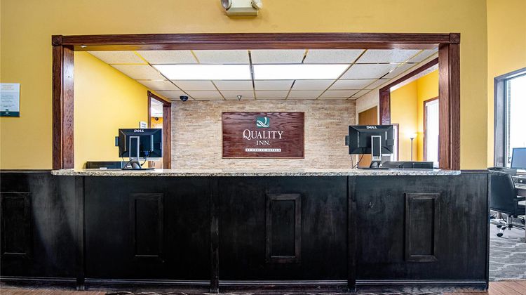 Quality Inn Aberdeen Lobby