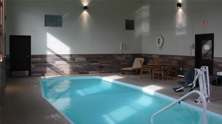 Quality Inn Pool