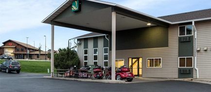 Quality Inn Exterior