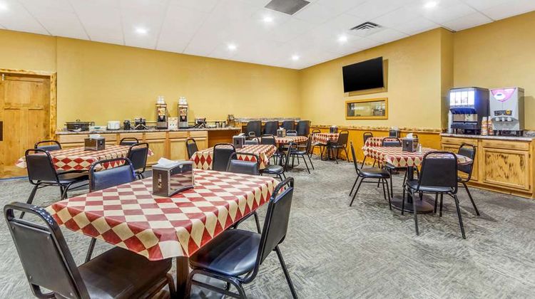 Econo Lodge Inn & Suites, Brookings Restaurant