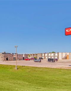 Econo Lodge Inn & Suites, Brookings
