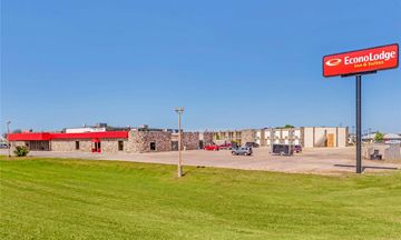 Econo Lodge Inn & Suites, Brookings
