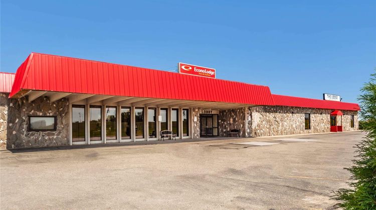 Econo Lodge Inn & Suites, Brookings Exterior