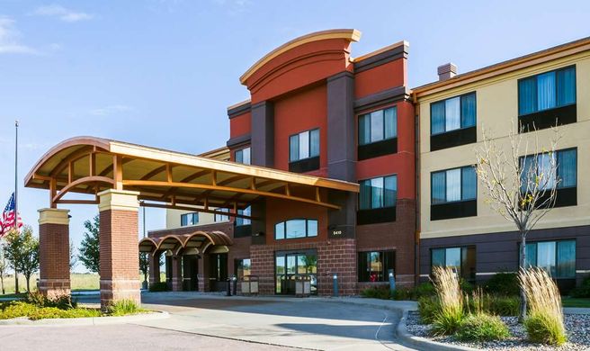 Clarion Pointe Sioux Falls Airport Exterior