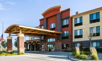 Clarion Pointe Sioux Falls Airport