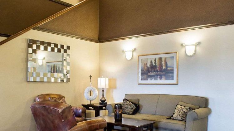 Quality Inn Brandon - Sioux Falls Lobby