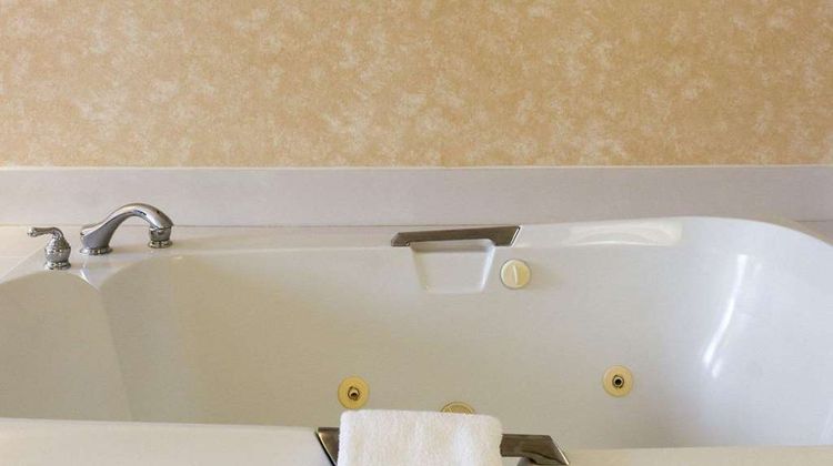 Quality Inn Brandon - Sioux Falls Suite