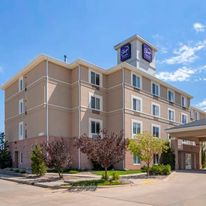 Sleep Inn & Suites
