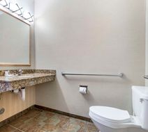 Comfort Inn and Suites Room
