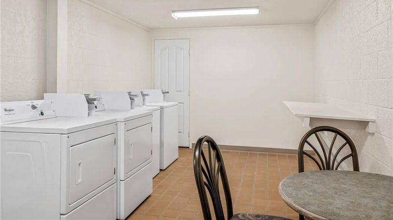 <b>Econo Lodge Custer Crazy Horse Other</b>. Images powered by <a href="https://iceportal.shijigroup.com/" title="IcePortal" target="_blank">IcePortal</a>.
