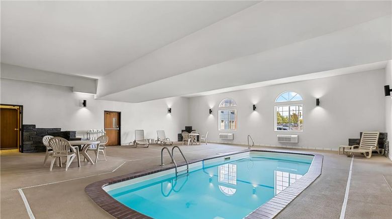 <b>Rodeway Inn Rapid City Pool</b>. Images powered by <a href="https://iceportal.shijigroup.com/" title="IcePortal" target="_blank">IcePortal</a>.