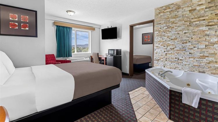 Rodeway Inn Rapid City Suite