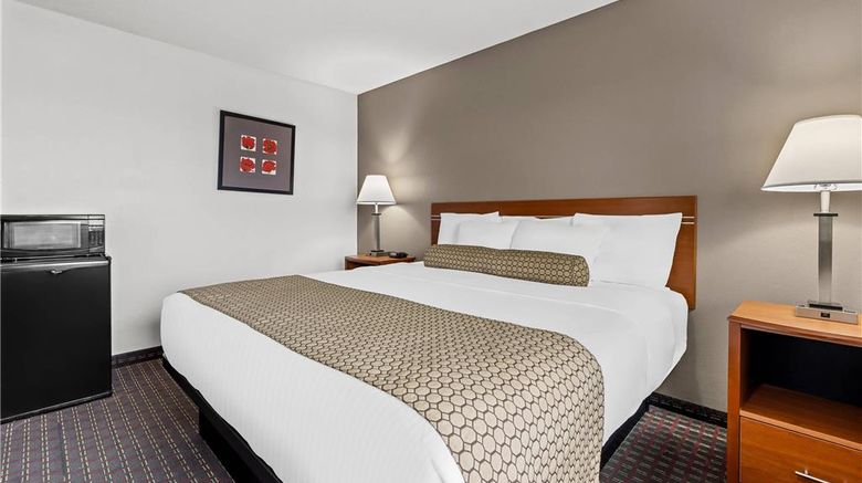 <b>Rodeway Inn Rapid City Room</b>. Images powered by <a href="https://iceportal.shijigroup.com/" title="IcePortal" target="_blank">IcePortal</a>.