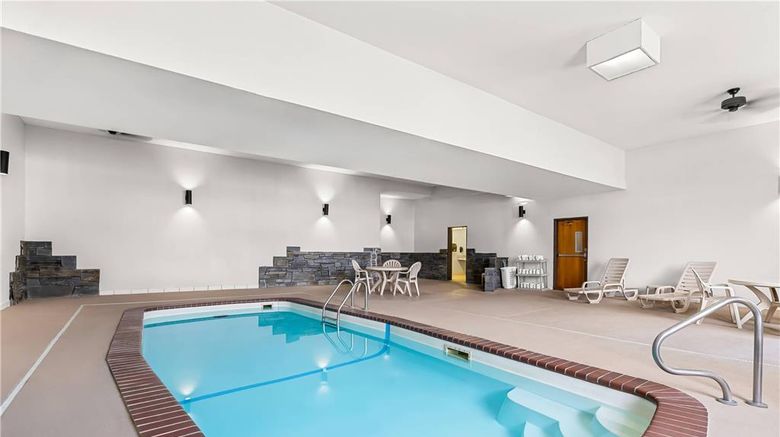 <b>Rodeway Inn Rapid City Pool</b>. Images powered by <a href="https://iceportal.shijigroup.com/" title="IcePortal" target="_blank">IcePortal</a>.