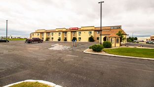 Econo Lodge Watertown