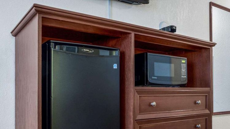 Quality Inn Oacoma Room