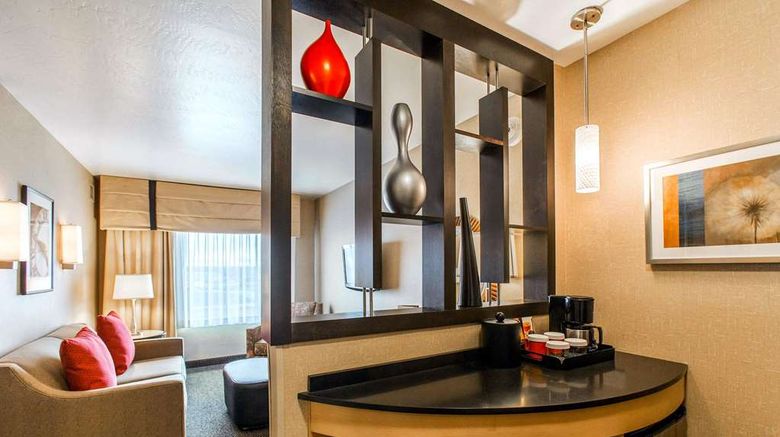 <b>Cambria Hotel Rapid City Near Mount Rushmore Suite</b>. Images powered by <a href="https://iceportal.shijigroup.com/" title="IcePortal" target="_blank">IcePortal</a>.