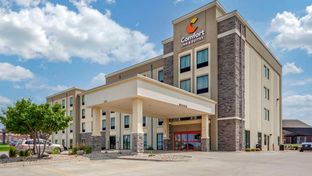 Comfort Inn & Suites