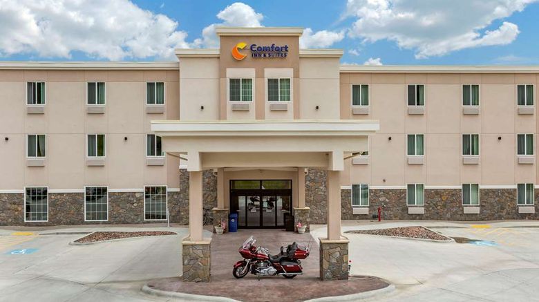 Comfort Inn And Suites Near Mt. Rushmore Exterior. Images powered by <a href="https://iceportal.shijigroup.com" target="_blank" rel="noopener">Ice Portal</a>.