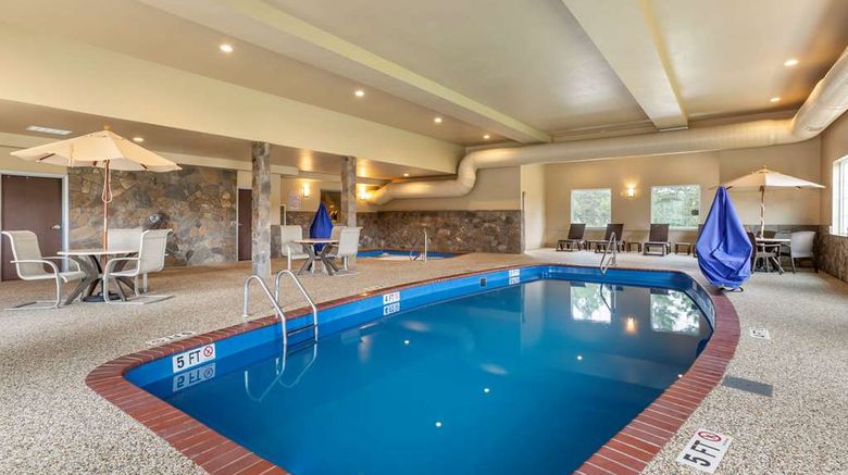 <b>Comfort Inn & Suites Hill City Pool</b>. Images powered by <a href="https://iceportal.shijigroup.com/" title="IcePortal" target="_blank">IcePortal</a>.