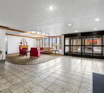 Quality Inn Rapid City Lobby
